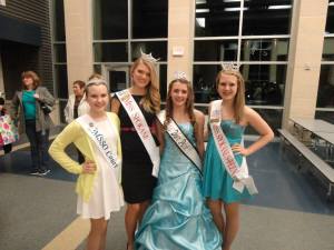 523573_10152284393400827_1834829916_n